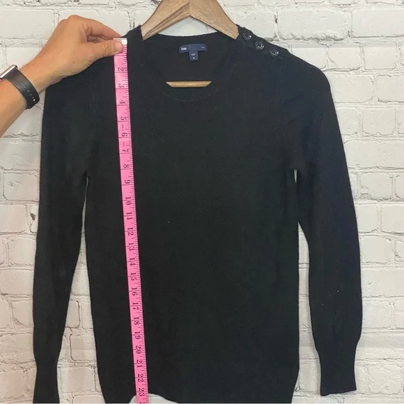 GAP navy crew neck sweater - Picture 6 of 7